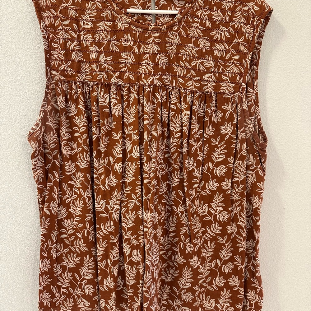 Old Navy Rusty Orange Floral Sleeveless Blouse